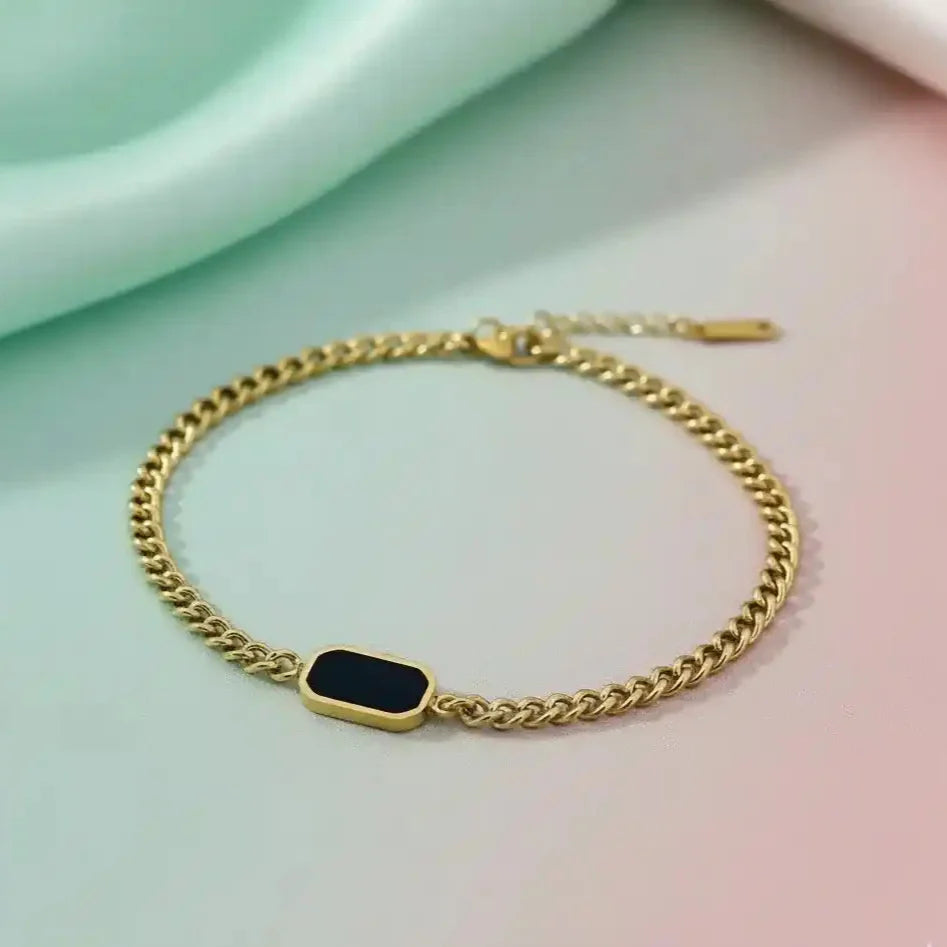 Premium_Cuban_Black_Shell_Bracelet