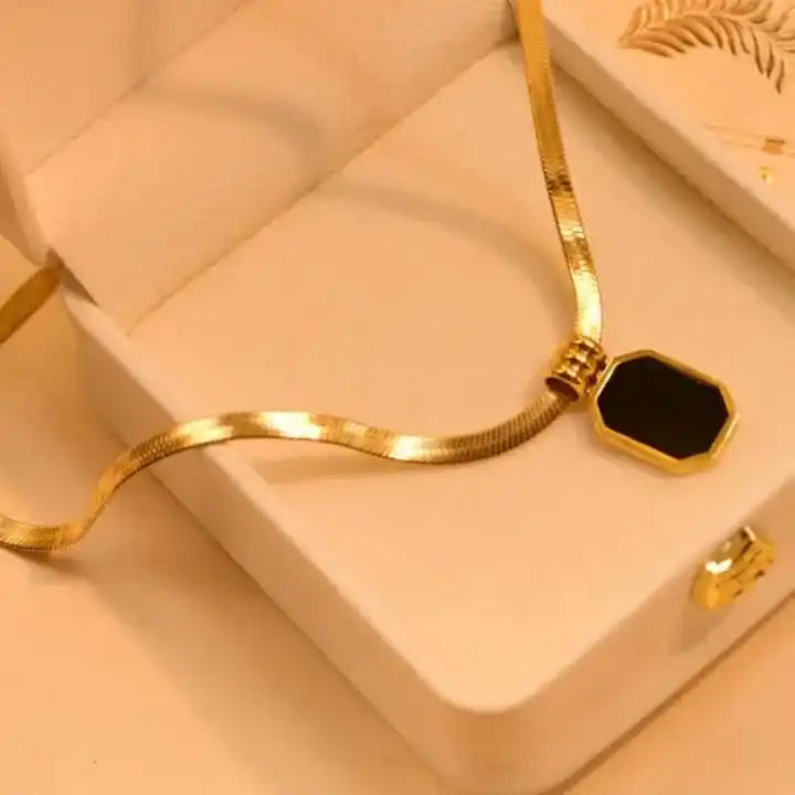 Stainless steel Rectangle pendent